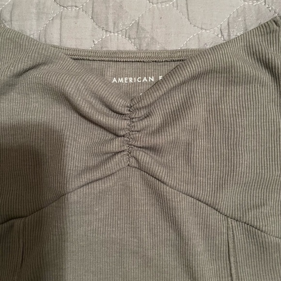 AMERICAN EAGLE~ GREEN OFF THE SHOULDER CROP TOP~SM - Picture 2 of 7